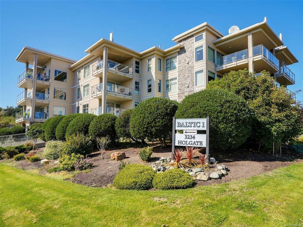 107-3234 Holgate Lane, Colwood, BC, V9C 0A6