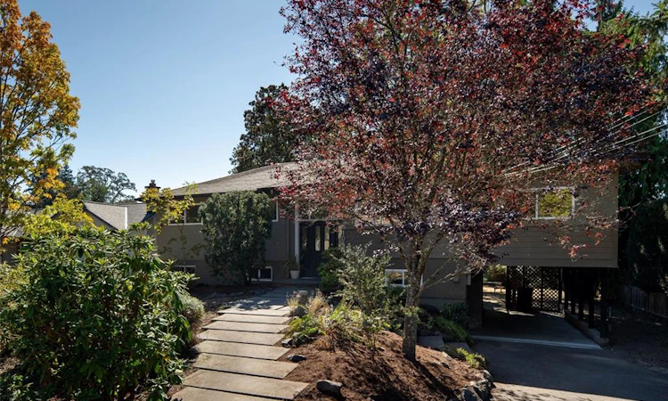 1055 Clarke Road