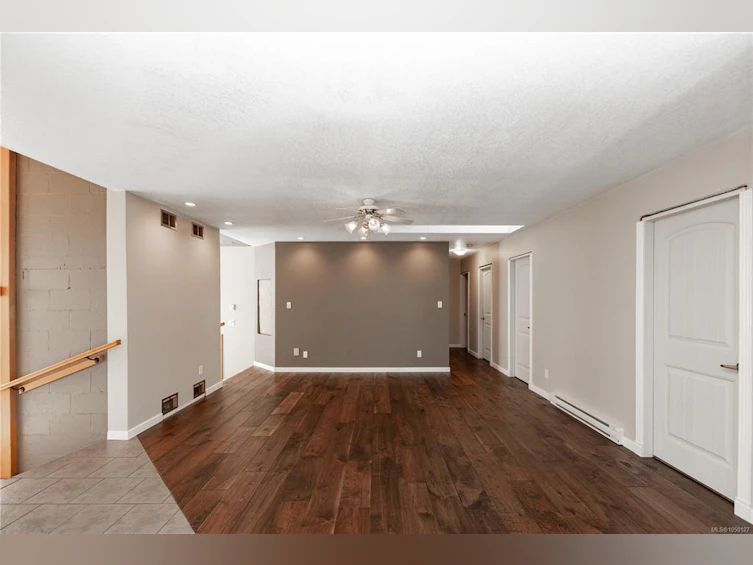 9498 Doyle Road, Black Creek, BC, V9J 1E7 - 19