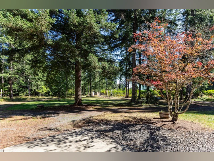 9498 Doyle Road, Black Creek, BC, V9J 1E7 - 8