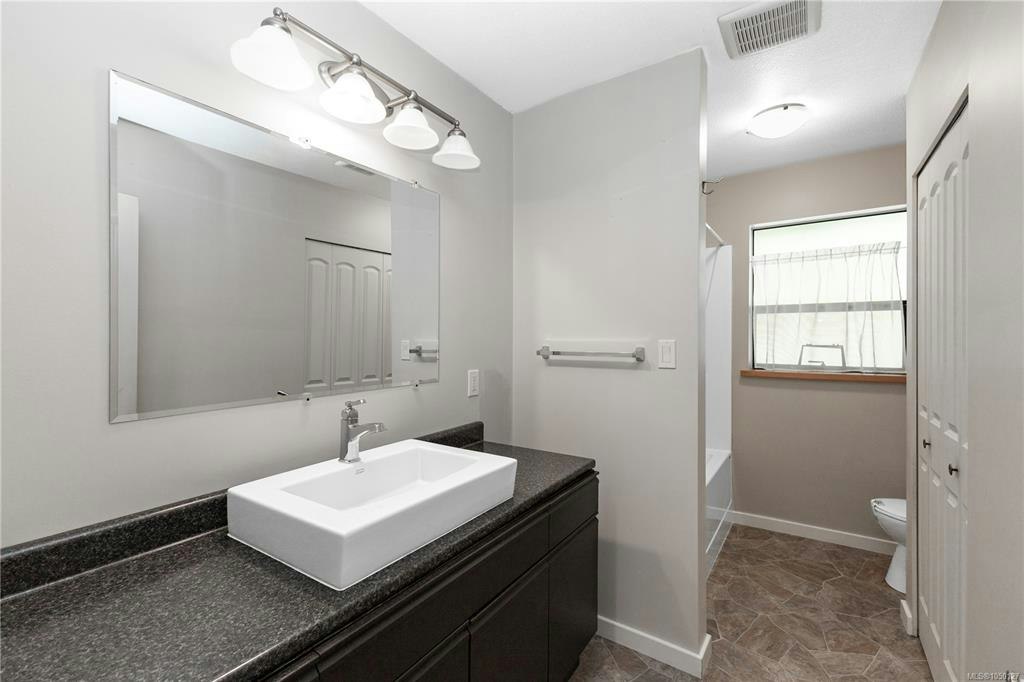 9498 Doyle Road, Black Creek, BC, V9J 1E7 - 22