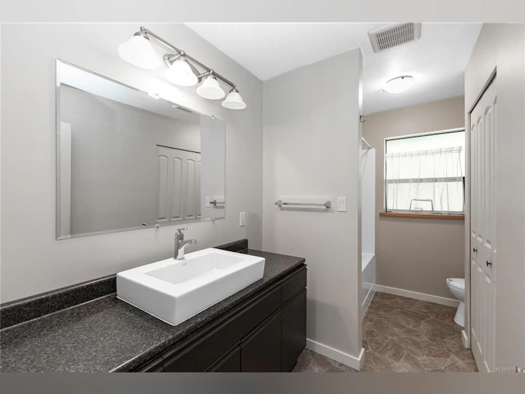 9498 Doyle Road, Black Creek, BC, V9J 1E7 - 22