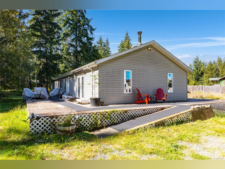 9498 Doyle Road, Black Creek, BC, V9J 1E7 - 48