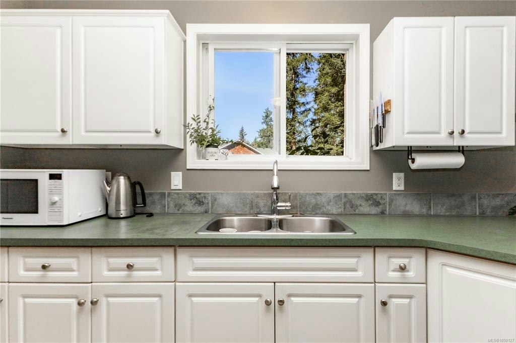 9498 Doyle Road, Black Creek, BC, V9J 1E7 - 55