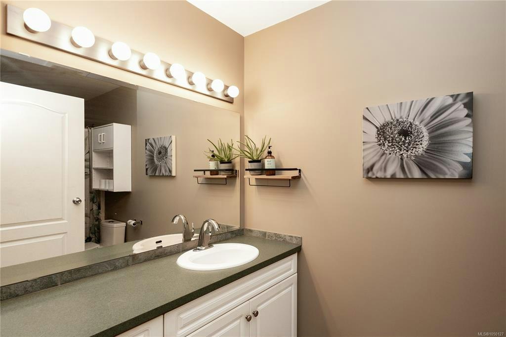 9498 Doyle Road, Black Creek, BC, V9J 1E7 - 74