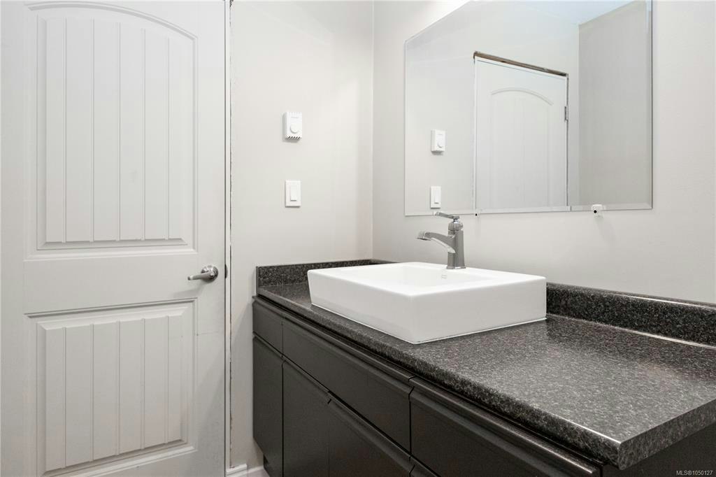 9498 Doyle Road, Black Creek, BC, V9J 1E7 - 24