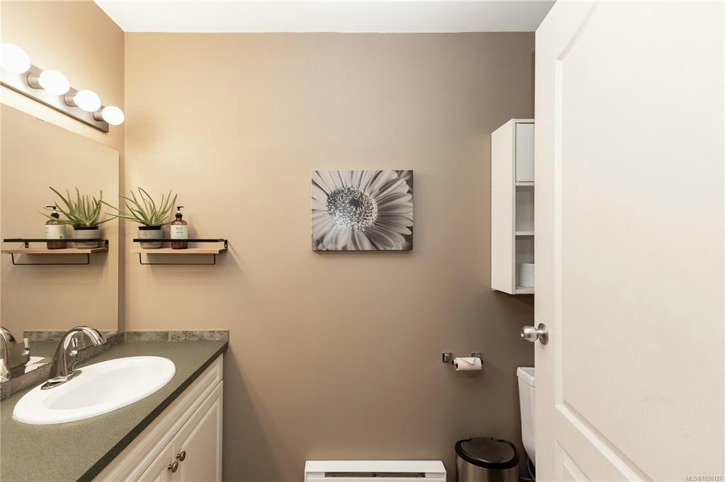 9498 Doyle Road, Black Creek, BC, V9J 1E7 - 73