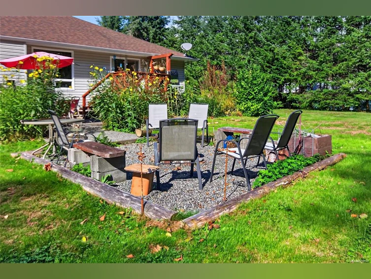 429 Howes Road, Kelsey Bay/Sayward, BC, V0P 1R0 - 38