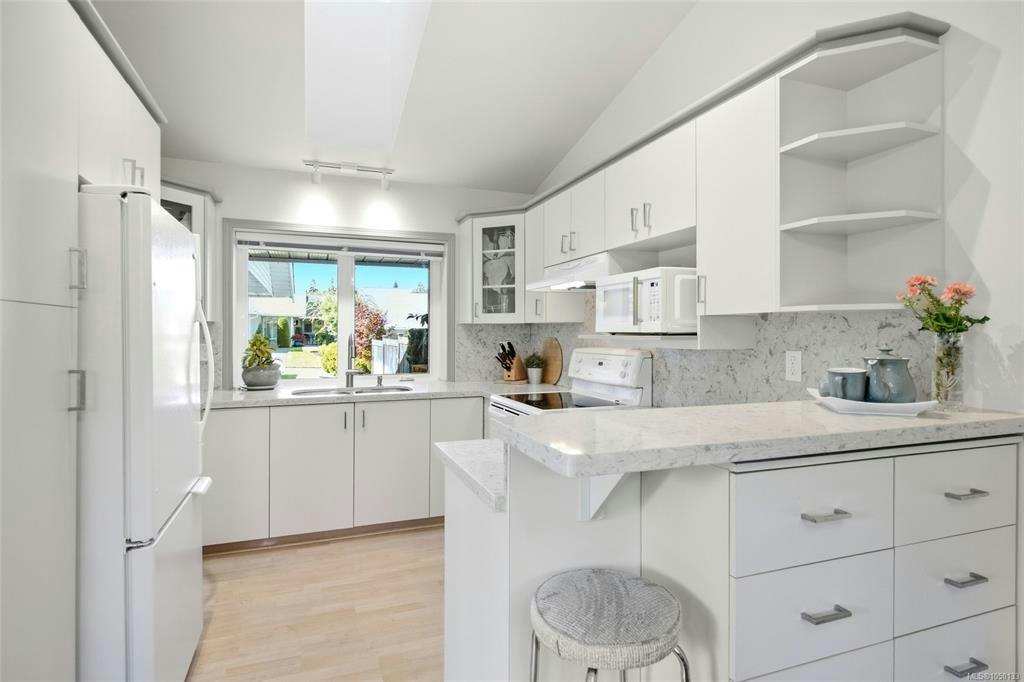 24-639 Arbutus Street - 4