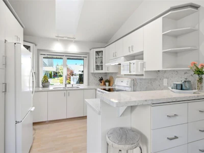 24-639 Arbutus Street - 4