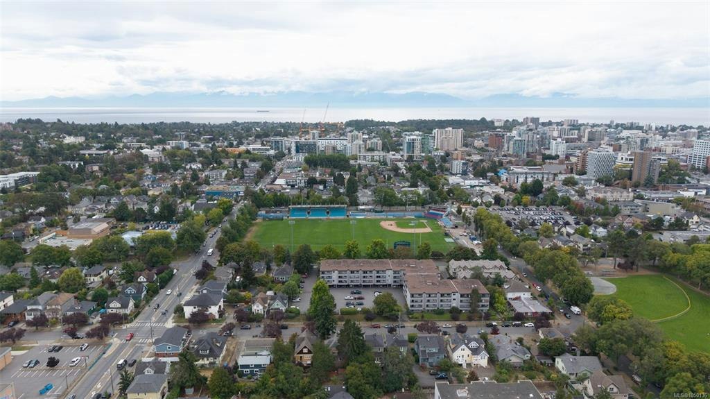 2547 Empire Street, Victoria, BC, V8T 3M5 - 12