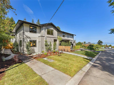 2-4430 Shore Way - 3