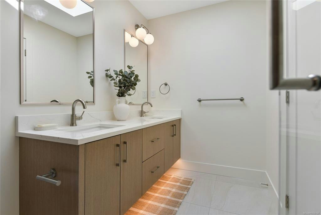 2-4430 Shore Way, Saanich, BC, V8N 3T9 - 29