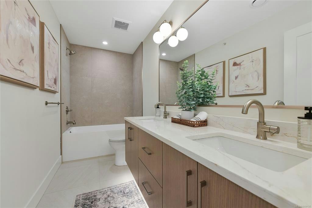 2-4430 Shore Way, Saanich, BC, V8N 3T9 - 30