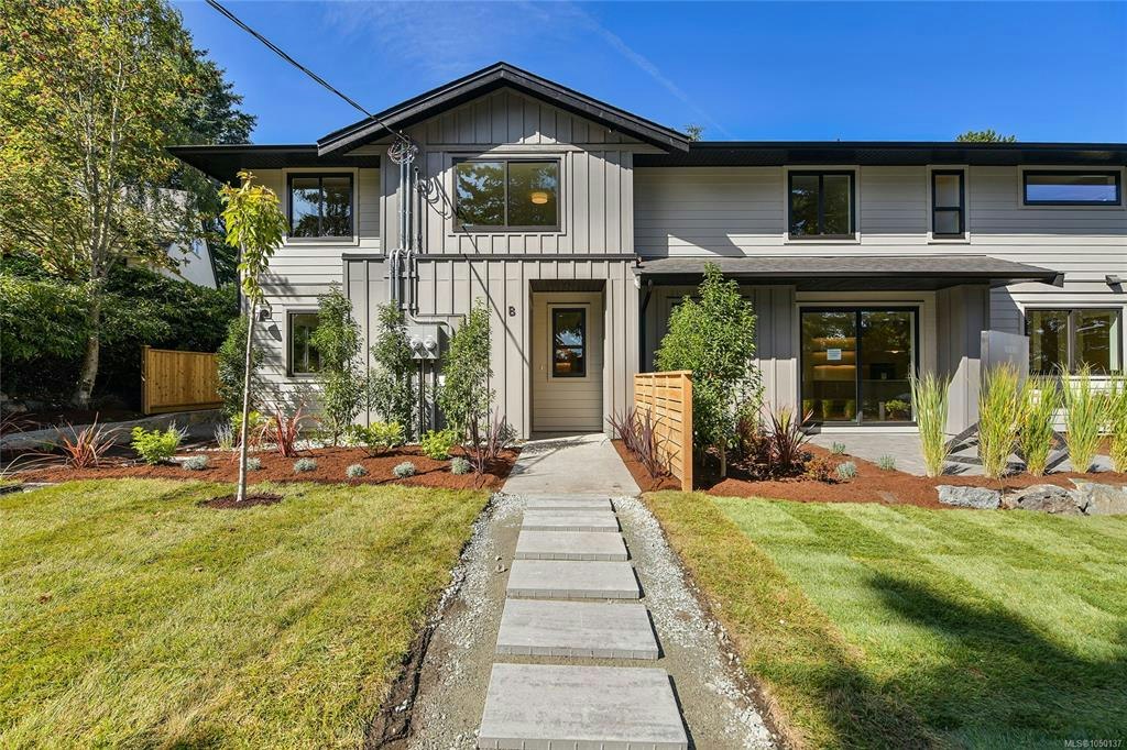 2-4430 Shore Way, Saanich, BC, V8N 3T9