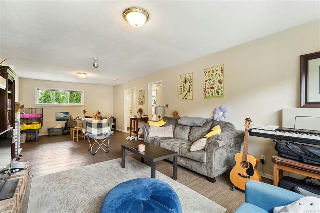 3931 Braefoot Place, Saanich, BC, V8P 2S2 - 30