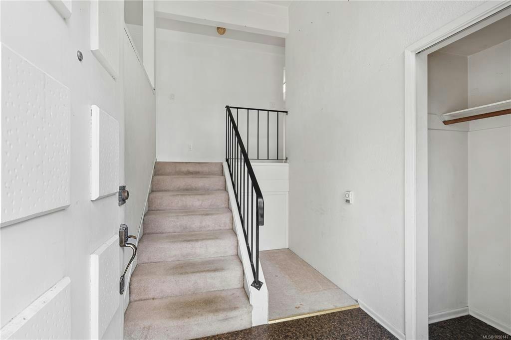 3931 Braefoot Place, Saanich, BC, V8P 2S2 - 4