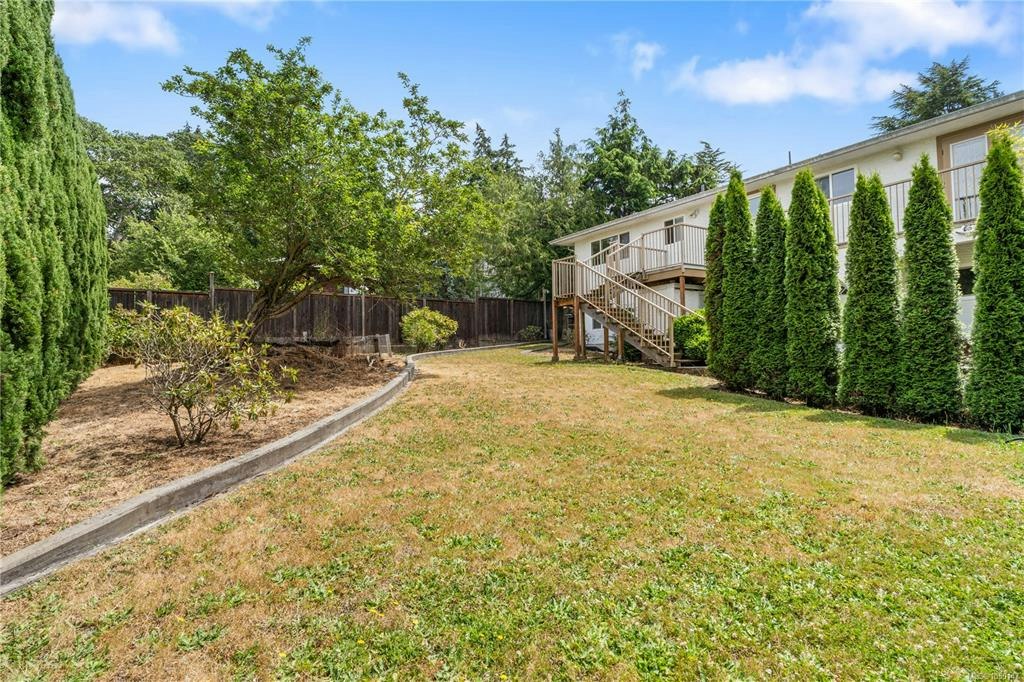 3931 Braefoot Place, Saanich, BC, V8P 2S2 - 45