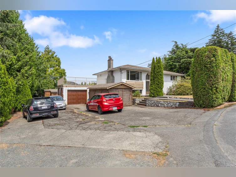 3931 Braefoot Place, Saanich, BC, V8P 2S2 - 49