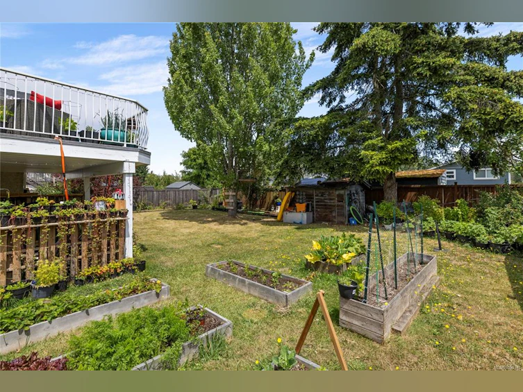 384 Mckillop Drive, Parksville, BC, V9P 1L5 - 9