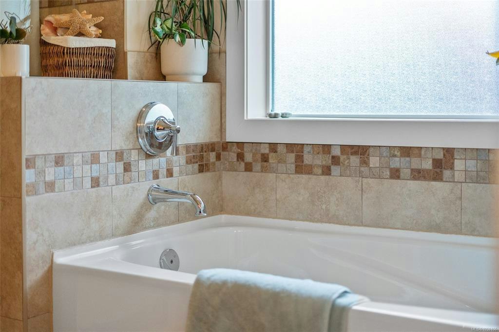 3638 Soren Place, Cobble Hill, BC, V0R 1L0 - 21