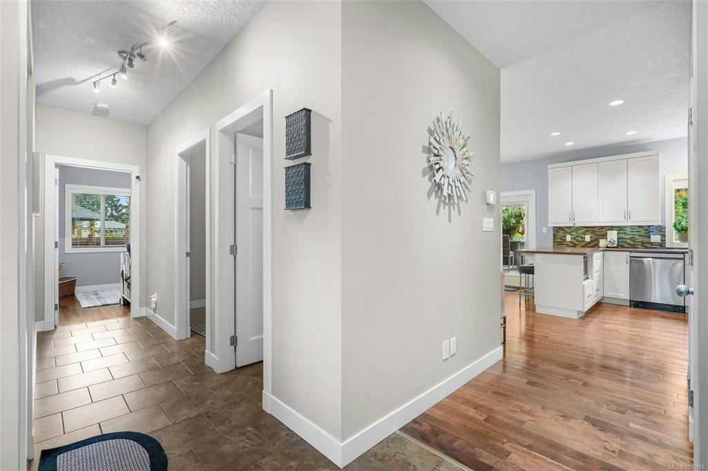 3638 Soren Place, Cobble Hill, BC, V0R 1L0 - 14
