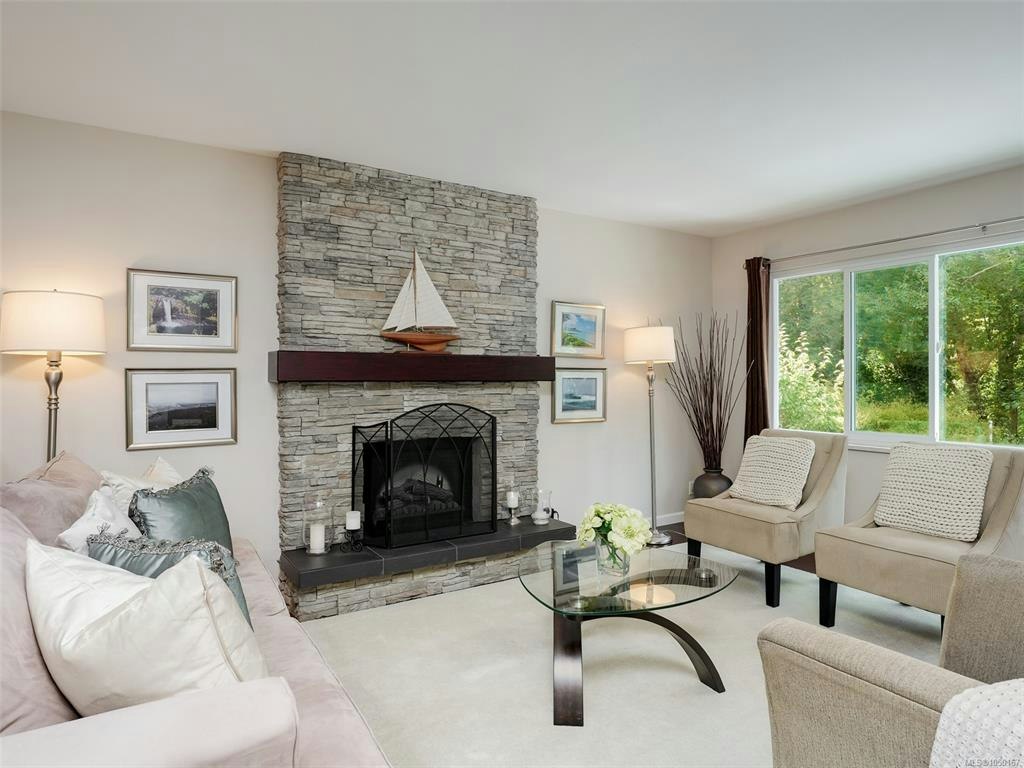 4290 Eastridge Crescent, Saanich, BC, V8Z 6B6