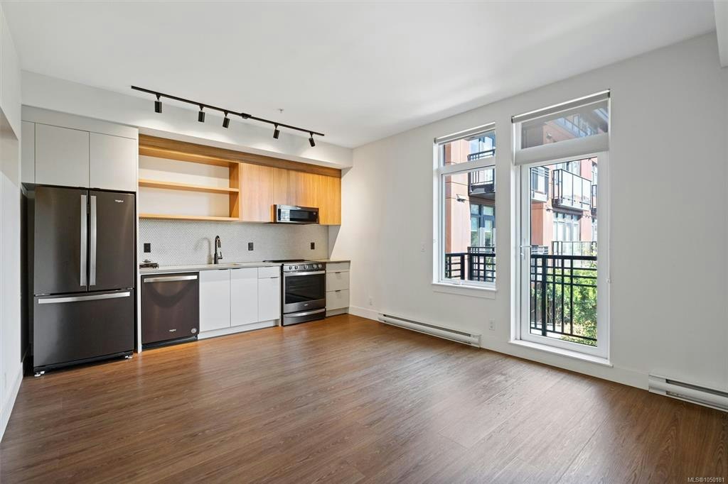 305-515 Chatham Street, Victoria, BC, V8T 0C8 - 9