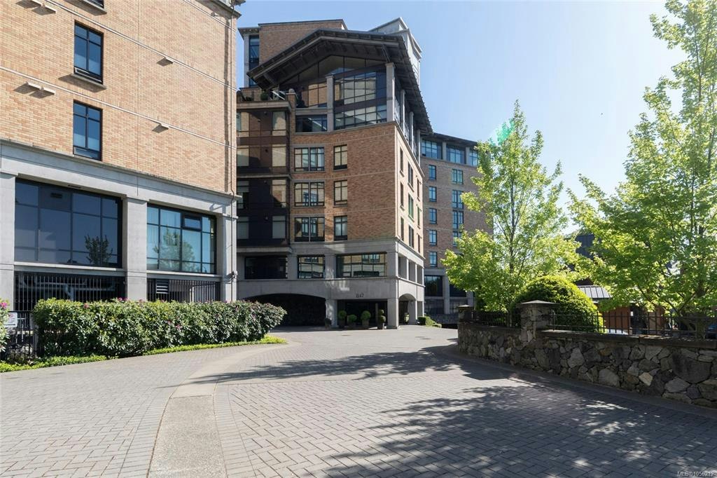 106-847 Dunsmuir Road, Esquimalt, BC, V9A 0A5 - 28