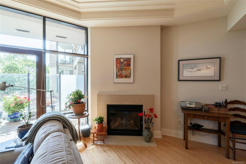 106-847 Dunsmuir Road, Esquimalt, BC, V9A 0A5 - 6