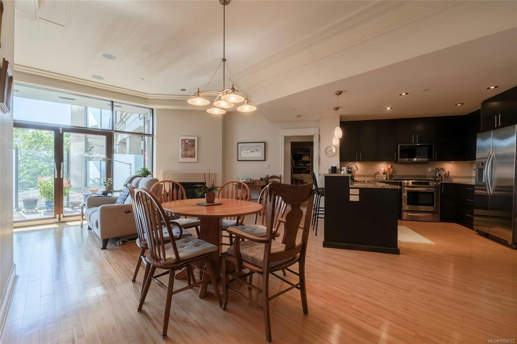 106-847 Dunsmuir Road, Esquimalt, BC, V9A 0A5 - 8