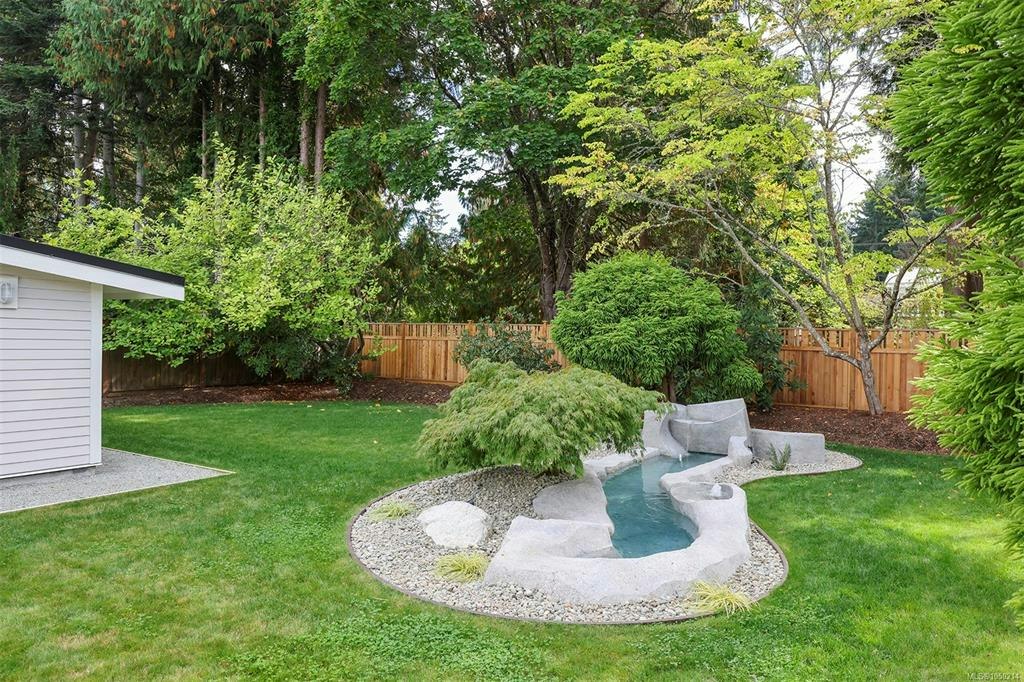 164 E Crescent Road, Qualicum Beach, BC, V9K 1L6 - 46