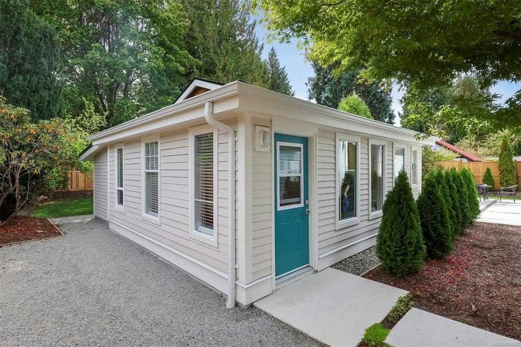 164 E Crescent Road, Qualicum Beach, BC, V9K 1L6 - 49