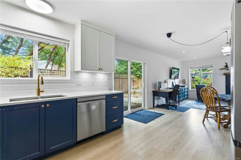 B-2319 Sooke Road, Colwood, BC, V9B 1X6 - 9