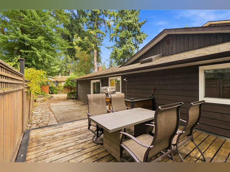 B-2319 Sooke Road, Colwood, BC, V9B 1X6 - 18
