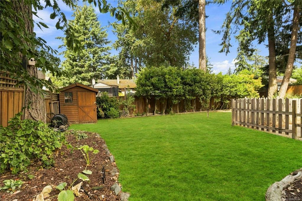 B-2319 Sooke Road, Colwood, BC, V9B 1X6 - 21