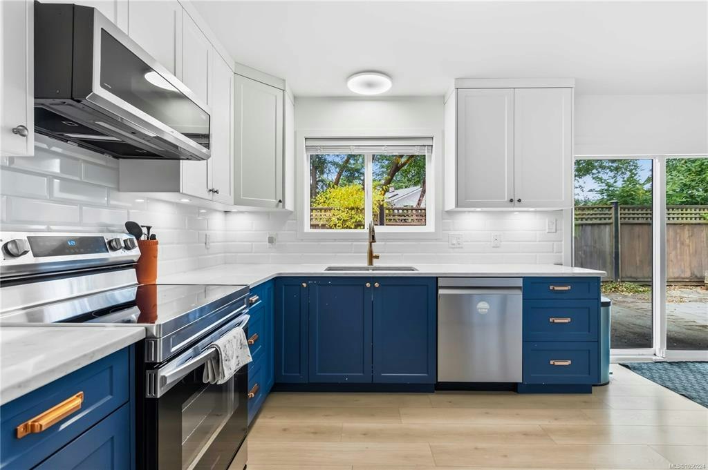 B-2319 Sooke Road, Colwood, BC, V9B 1X6 - 8