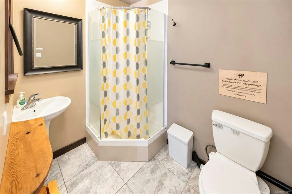 850 Lorne White Place, Ucluelet, BC, V0R 3A0 - 27