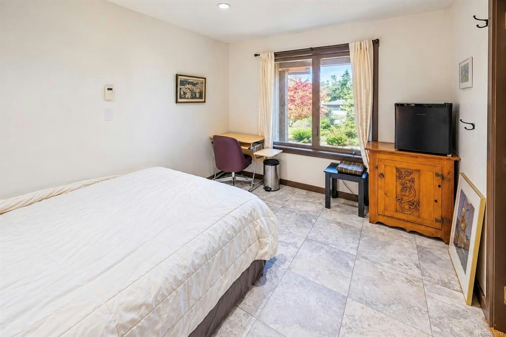 850 Lorne White Place, Ucluelet, BC, V0R 3A0 - 26
