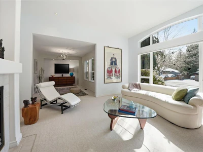 211 Saturna Drive - 3