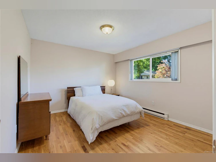 1714 Ashdale Place, Saanich, BC, V8N 1N9 - 10