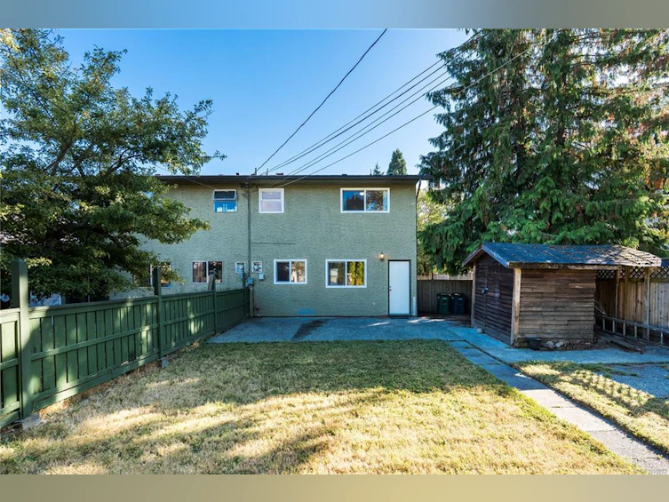 1714 Ashdale Place, Saanich, BC, V8N 1N9 - 18