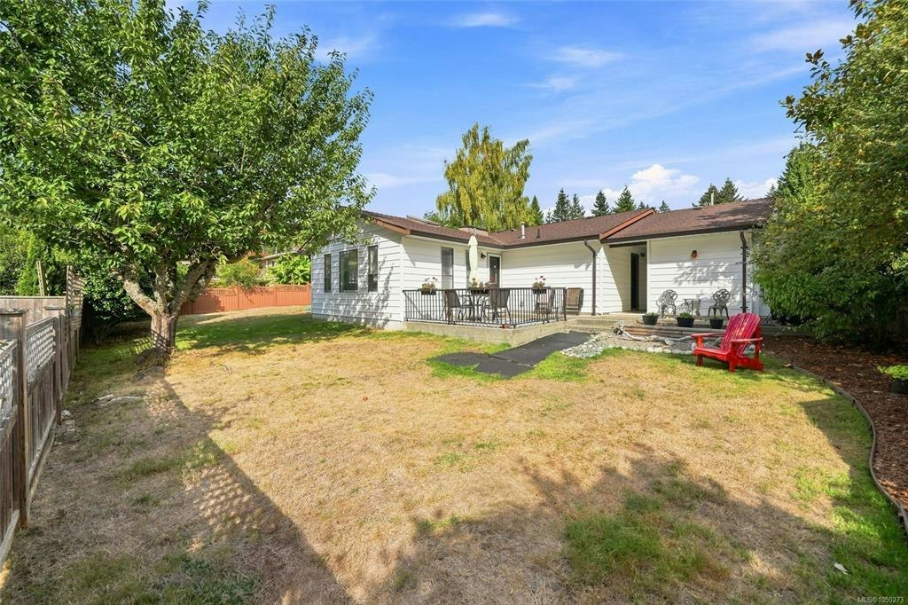 517 Hall Road, Qualicum Beach, BC, V9K 1B7 - 9