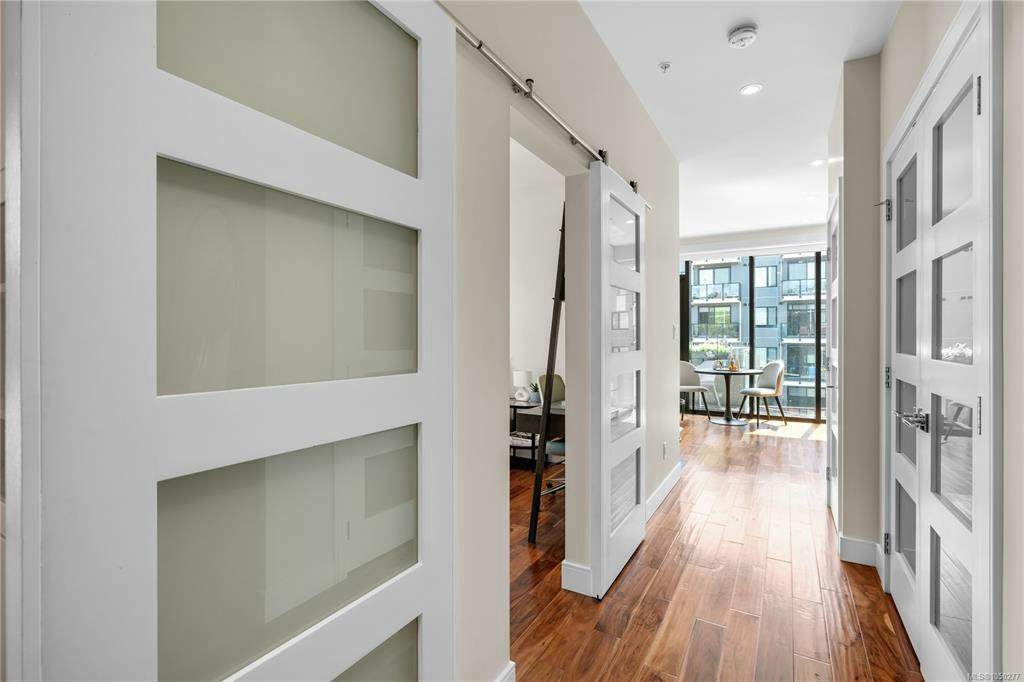 S310-1411 Cook Street, Victoria, BC, V8V 0E8 - 32
