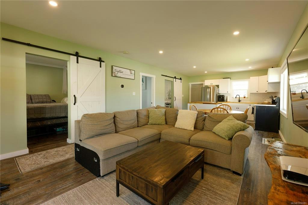 2131 Minto Avenue - 3