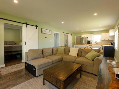 2131 Minto Avenue - 3