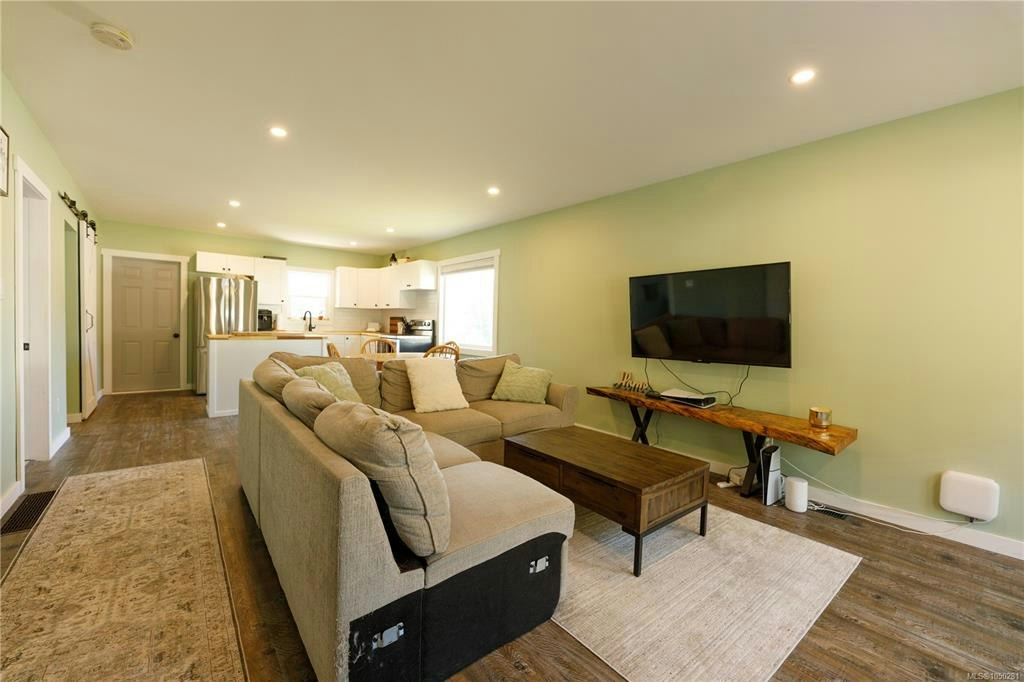 2131 Minto Avenue - 4