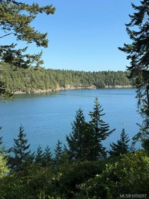 621 Bell Bay Road, Mayne Island, BC, V0N 2J2