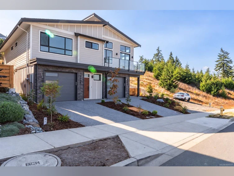 3226 Woodrush Drive, Duncan, BC, V9L 0J9 - 2