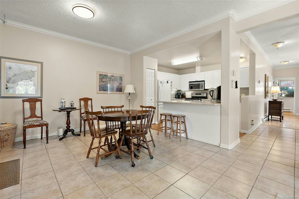 106-1110 Willow Street, Saanich, BC, V8X 3K2 - 10